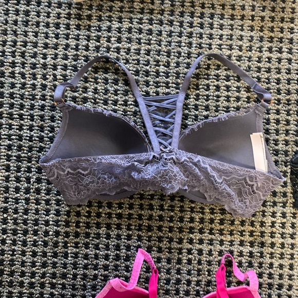 Women’s bras - Picture 11 of 16